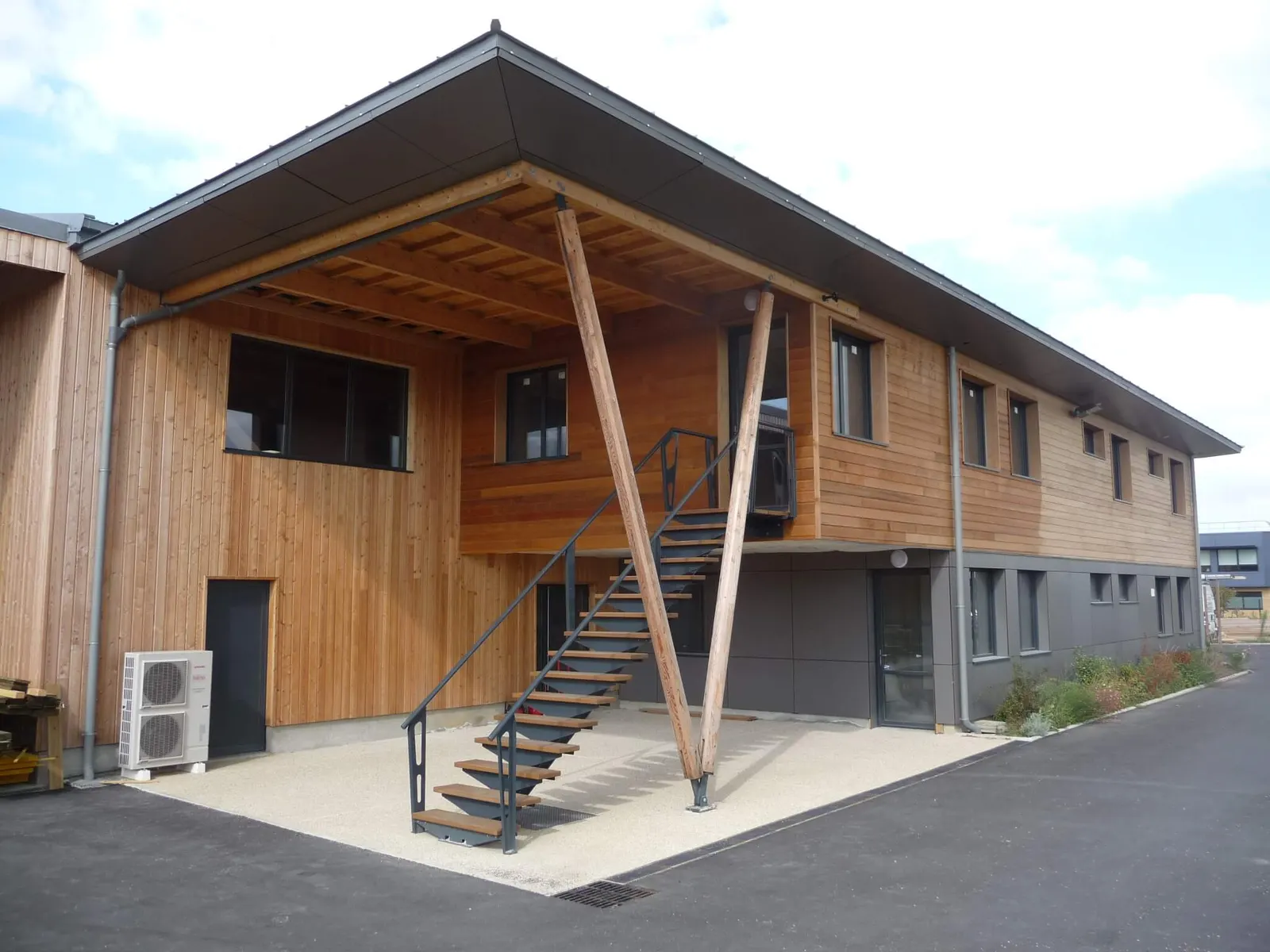 Atelier — réalisation Lefort Menuiserie & Construction Bois