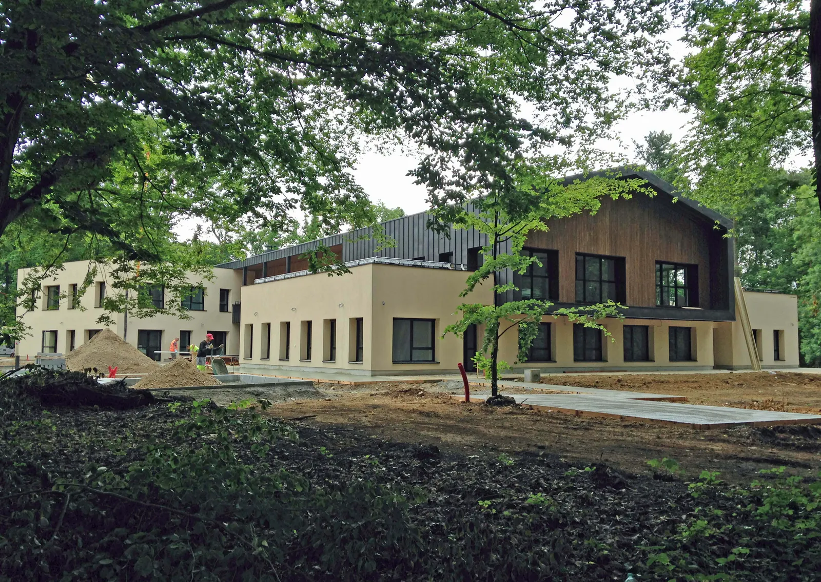 Bâtiments professionnels — réalisation Lefort Menuiserie & Construction Bois