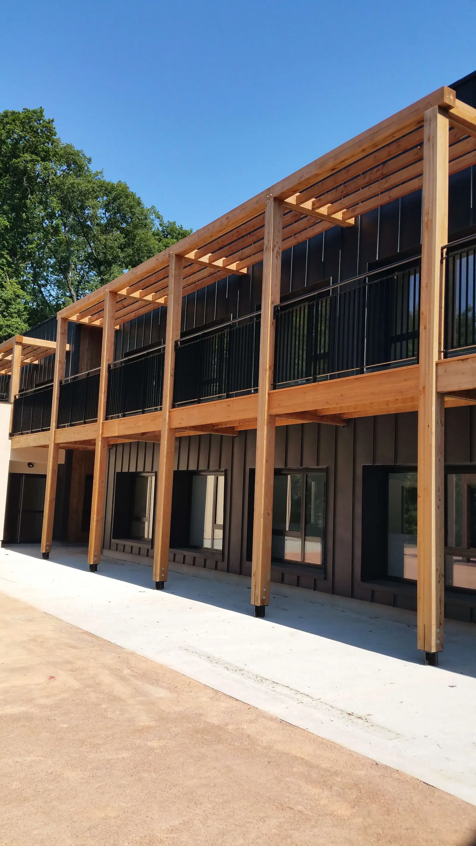 Bâtiments professionnels — réalisation Lefort Menuiserie & Construction Bois
