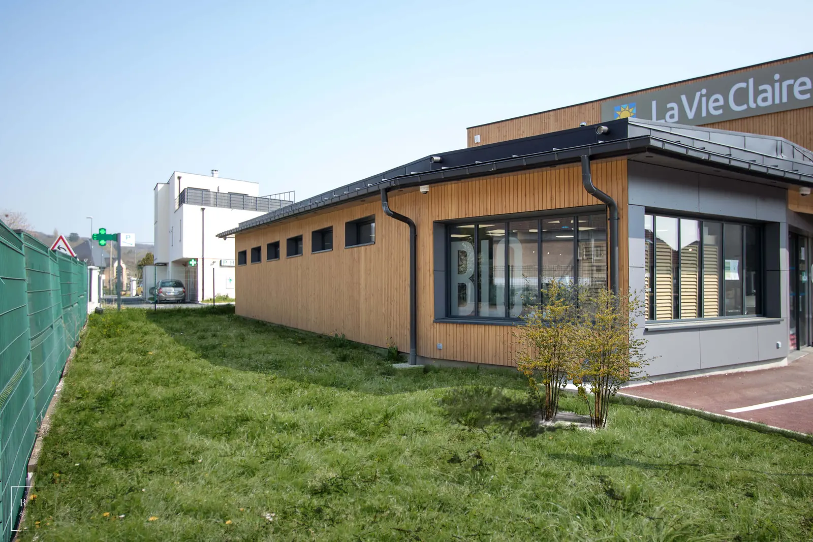 Bâtiments professionnels — réalisation Lefort Menuiserie & Construction Bois